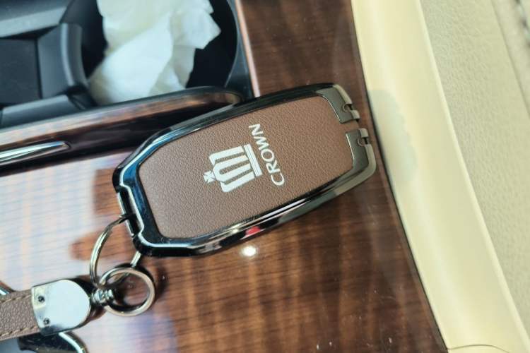 Used Toyota Crown 2015 2.5L Smart Edition Vehicle Key