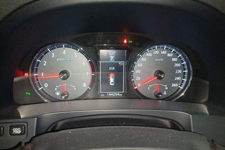 Used Toyota Crown 2015 2.0T Fashion Edition Instrument Cluster