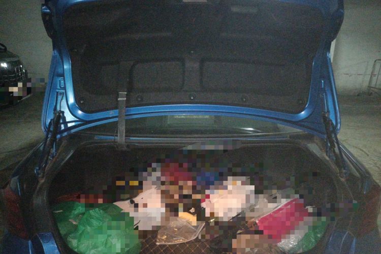 Used Toyota Crown 2015 2.0T Fashion Edition Trunk