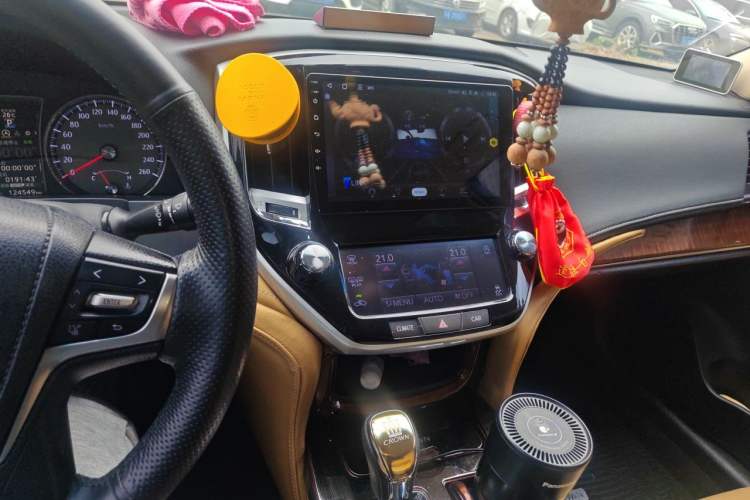Used Toyota Crown 2015 2.0T Pioneer Edition Audio And AC Panel