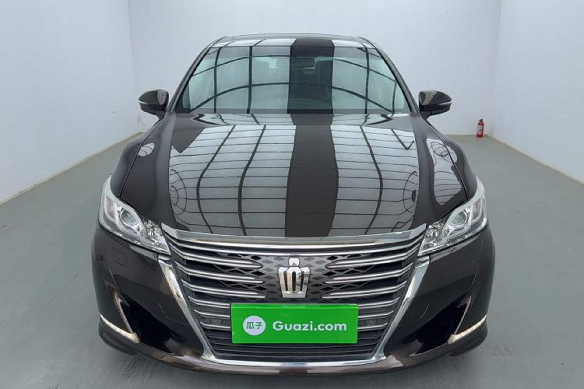 Used Toyota Crown 2015 2.0T Fashion Edition Exterior 1