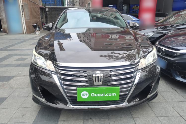 Used Toyota Crown 2015 2.0T Fashion Edition Exterior 1