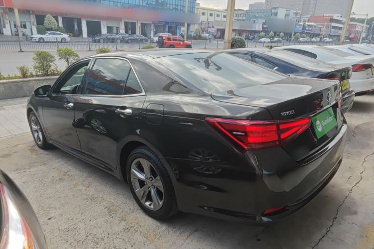 Used Toyota Crown 2015 2.0T Fashion Edition Exterior 3