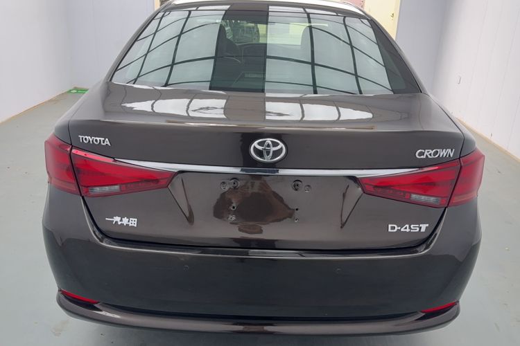 Used Toyota Crown 2015 2.0T Fashion Edition Exterior 4