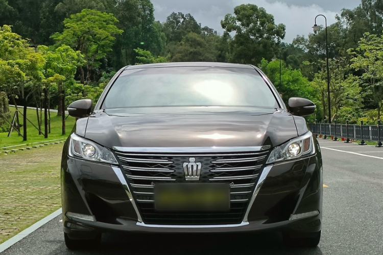 Used Toyota Crown 2015 2.0T Fashion Edition Exterior 6