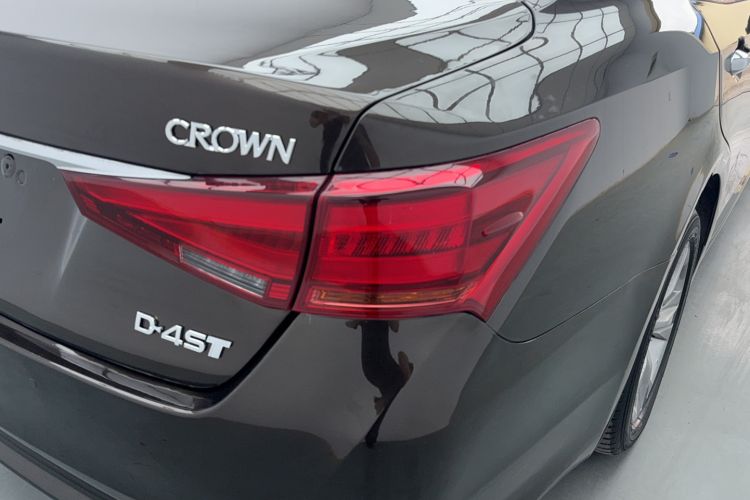 Used Toyota Crown 2015 2.0T Fashion Edition Exterior 6