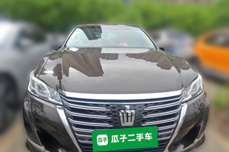Used Toyota Crown 2015 2.0T Pioneer Edition Front