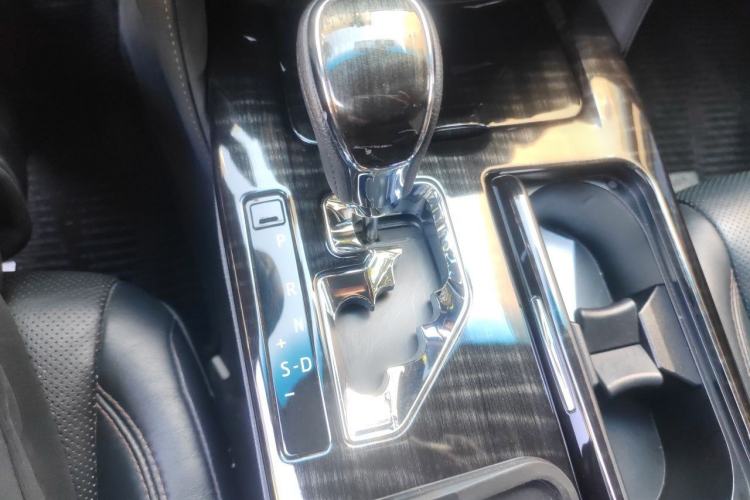 Used Toyota Crown 2015 2.5L Smart Edition Gear Lever
