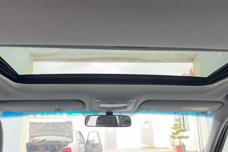 Used Toyota Crown 2015 2.0T Fashion Edition Headliner