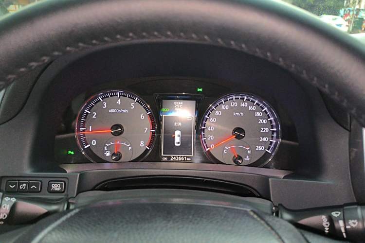 Used Toyota Crown 2015 2.0T Fashion Edition Instrument Cluster