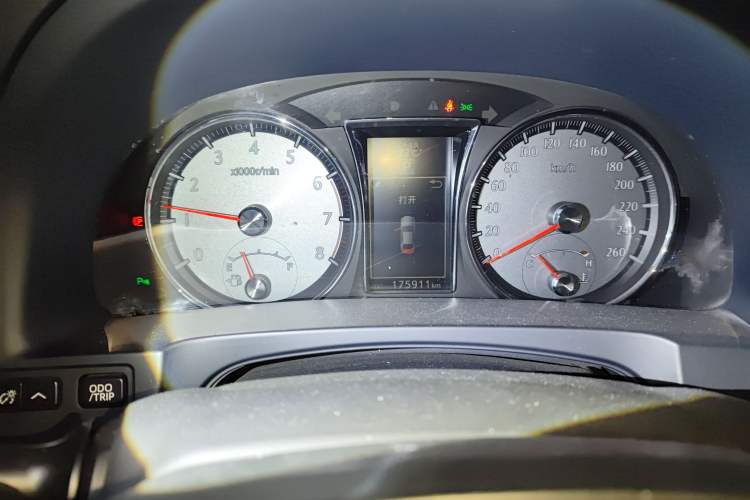 Used Toyota Crown 2015 2.0T Fashion Edition Instrument Cluster