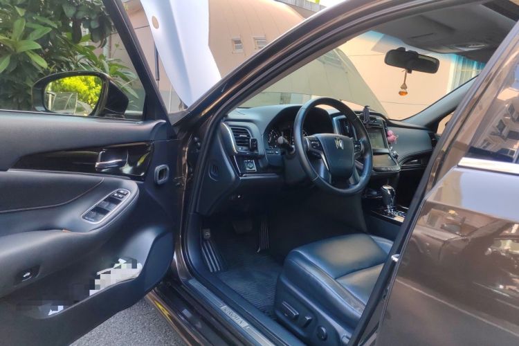 Used Toyota Crown 2015 2.5L Smart Edition Interior 3