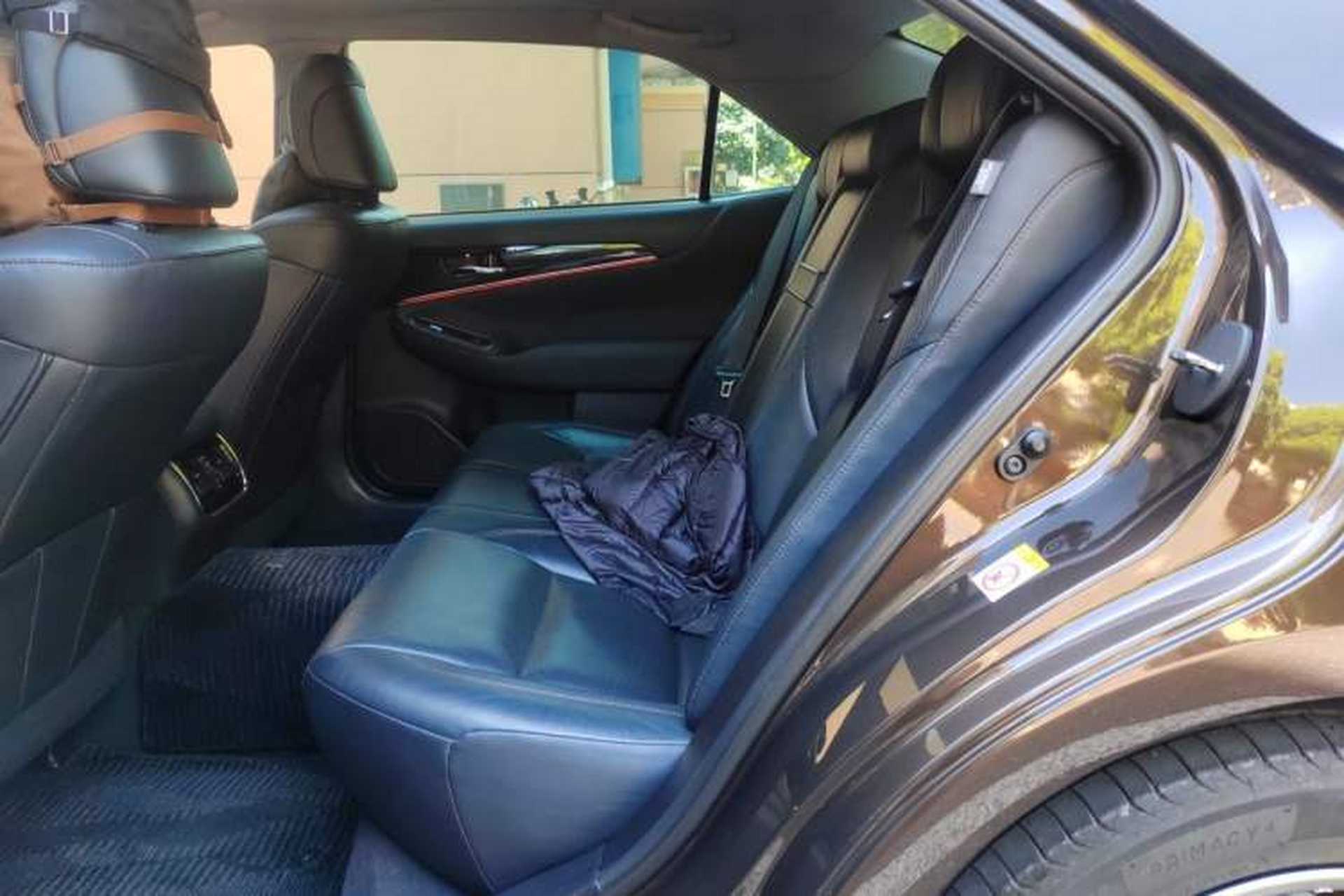 Used Toyota Crown 2015 2.5L Smart Edition Interior 4