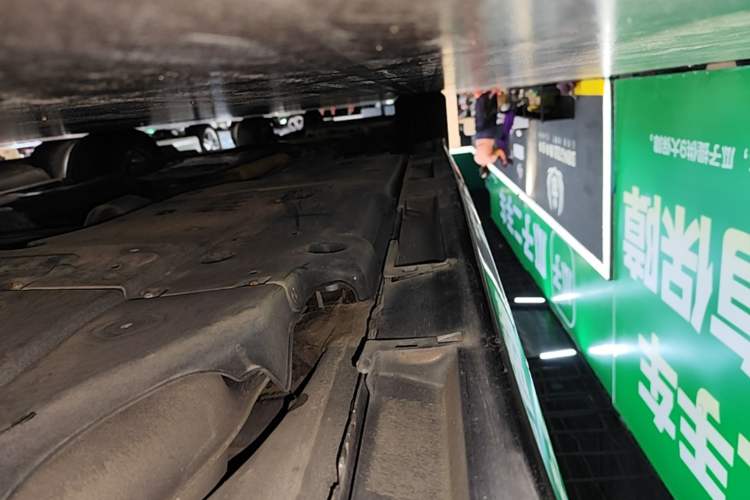 Used Toyota Crown 2015 2.0T Fashion Edition Left Side Sill
