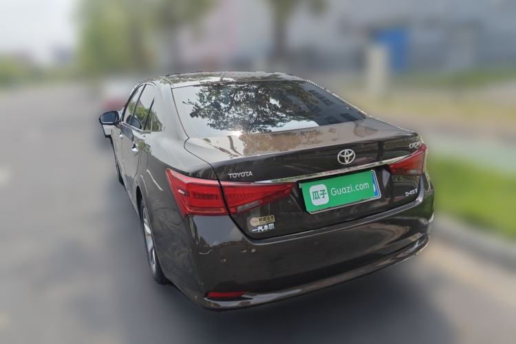 Used Toyota Crown 2015 2.0T Fashion Edition Rear Left 45 Deg