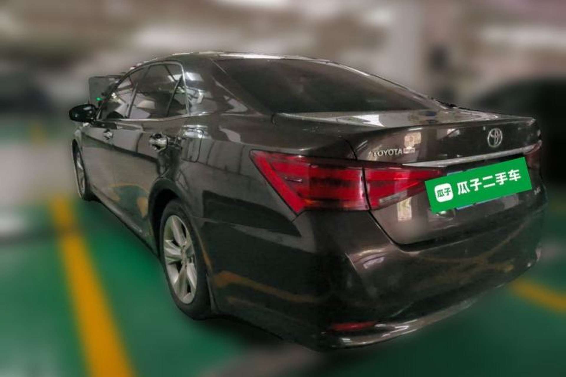 Used Toyota Crown 2015 2.0T Fashion Edition Rear Left 45 Deg