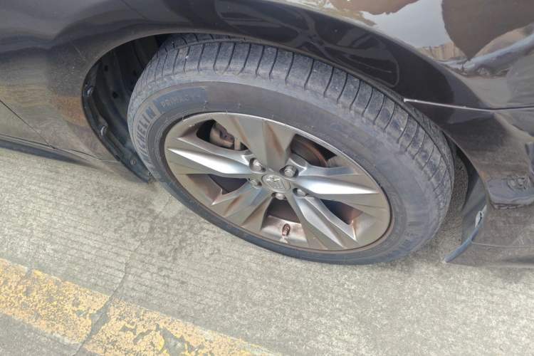 Used Toyota Crown 2015 2.0T Pioneer Edition Right Front Wheel Hub