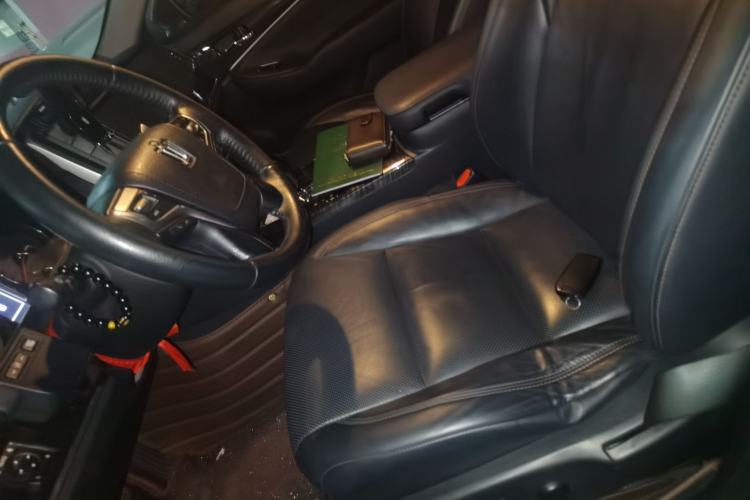 Used Toyota Crown 2015 2.0T Fashion Edition Left Front Seat