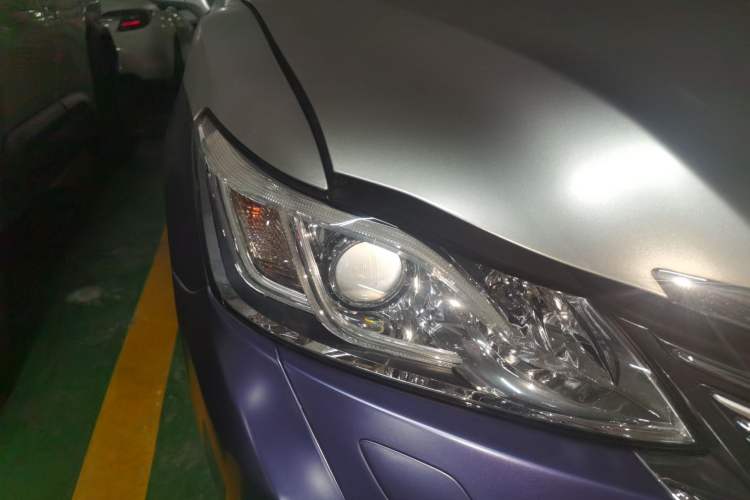 Used Toyota Crown 2015 2.0T Fashion Edition Right Front Headlight