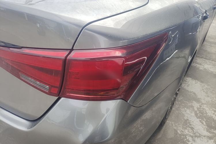 Used Toyota Crown 2015 2.0T Luxury Edition Right Rear Taillight