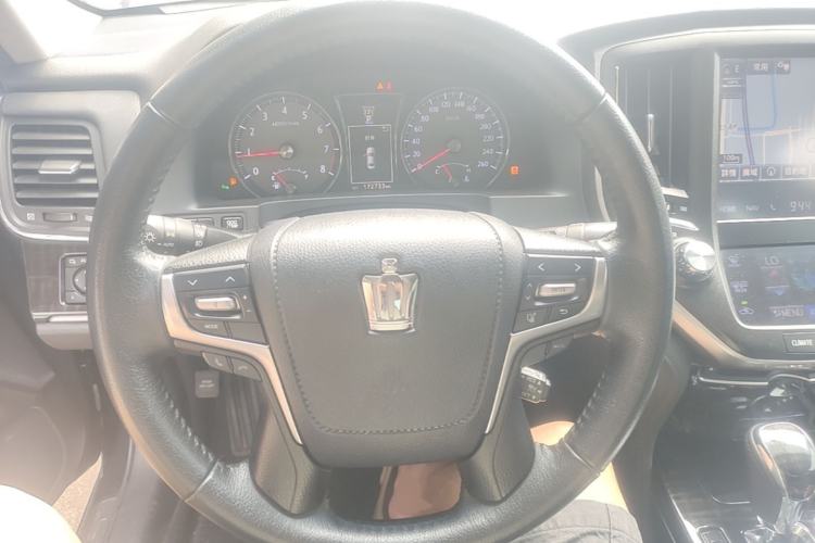 Used Toyota Crown 2015 2.0T Luxury Edition Steering Wheel