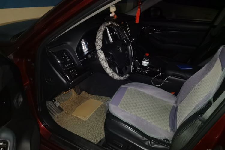 Used Toyota Crown 2015 2.5L Smart Edition Driver Seat