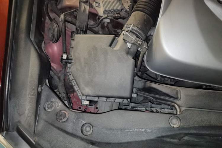 Used Toyota Crown 2015 2.5L Smart Edition Engine Bay Right