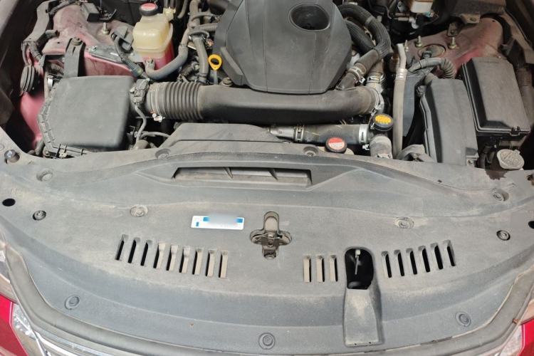 Used Toyota Crown 2015 2.0T Fashion Edition Engine Bay