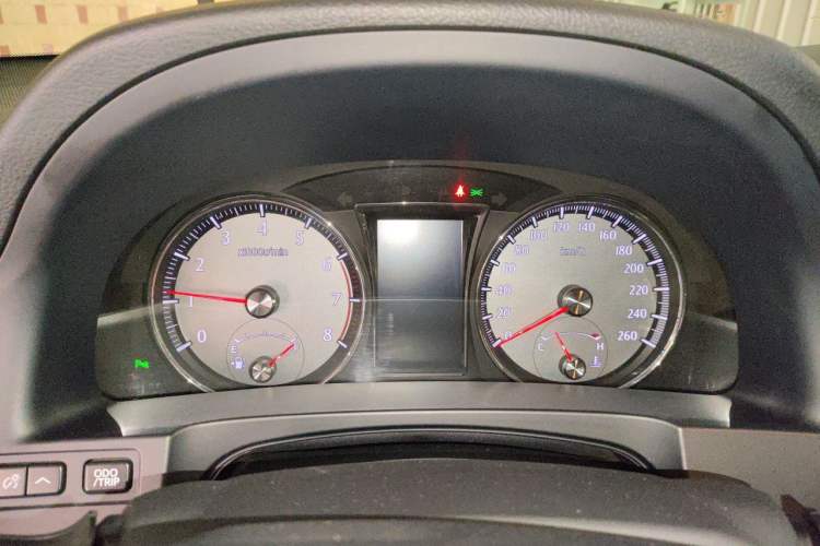 Used Toyota Crown 2015 2.0T Fashion Edition Instrument Cluster