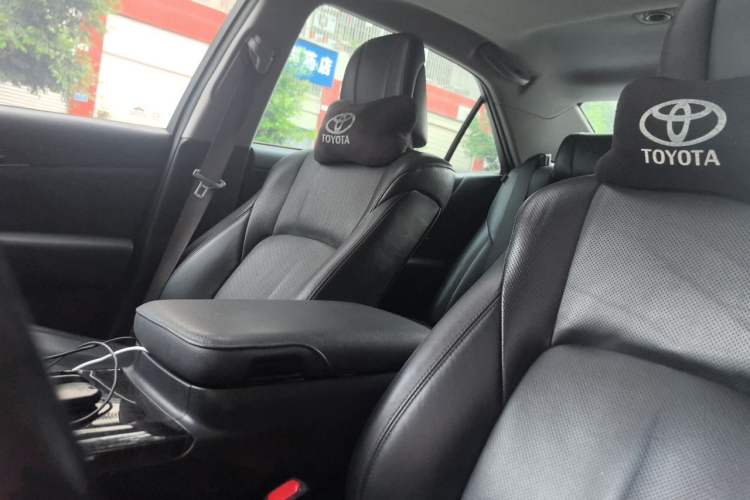 Used Toyota Crown 2015 2.0T Fashion Edition Left Front Seat
