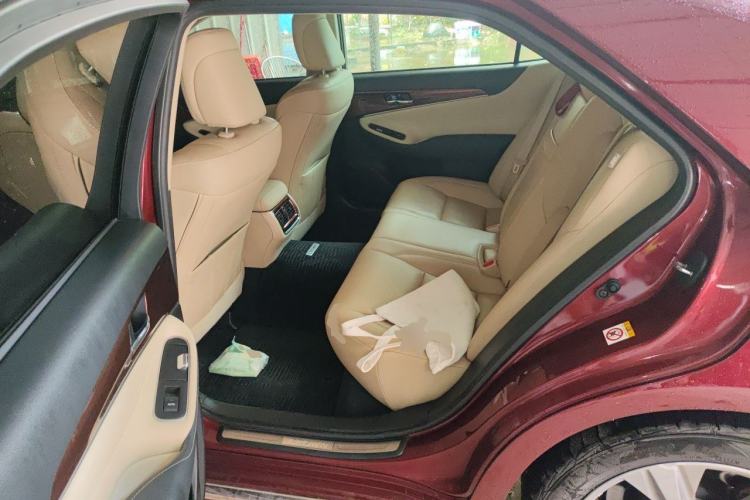 Used Toyota Crown 2015 2.0T Fashion Edition Left Rear Seat