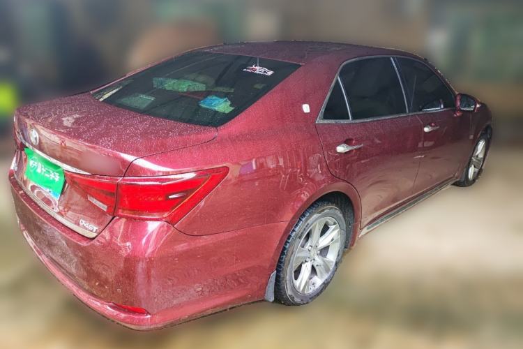 Used Toyota Crown 2015 2.0T Fashion Edition Rear Right 45 Deg