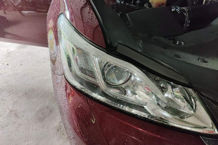Used Toyota Crown 2015 2.0T Fashion Edition Right Front Headlight