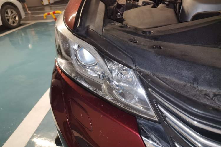 Used Toyota Crown 2015 2.5L Smart Edition Right Front Headlight