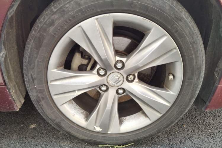 Used Toyota Crown 2015 2.5L Smart Edition Right Front Wheel Hub