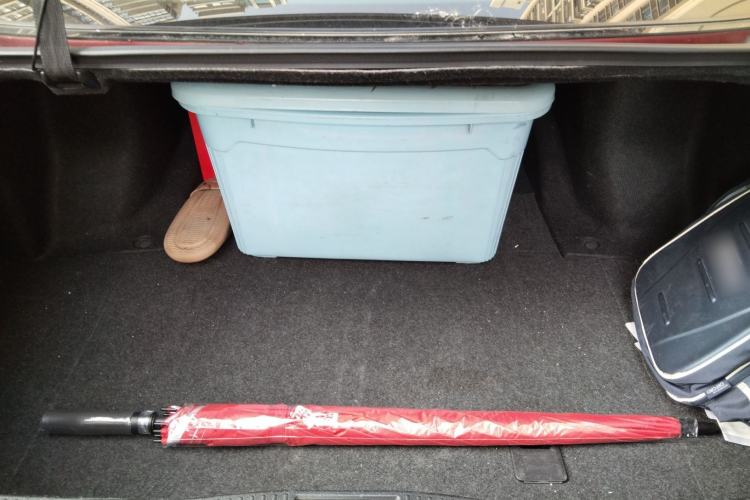 Used Toyota Crown 2015 2.5L Smart Edition Trunk