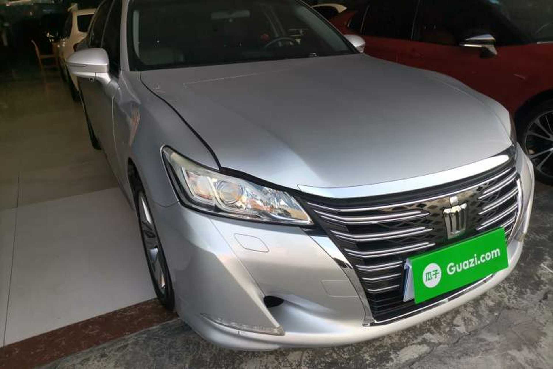 Used Toyota Crown 2015 2.0T Fashion Edition Exterior 2
