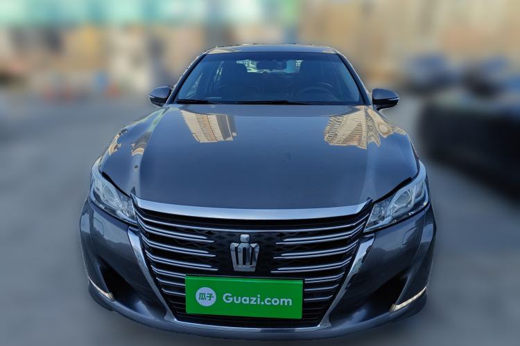 Used Toyota Crown 2015 2.5L Fashion Limited Edition Front