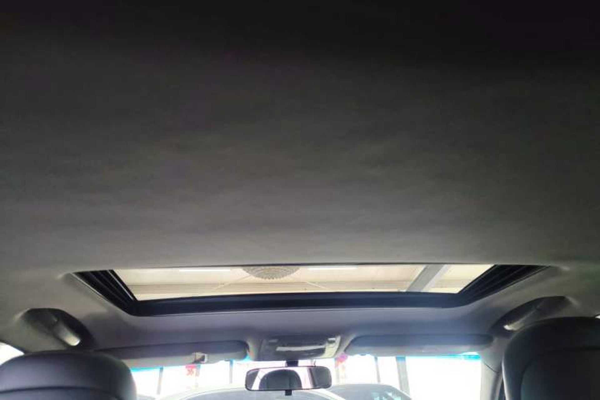 Used Toyota Crown 2015 2.0T Fashion Edition Headliner