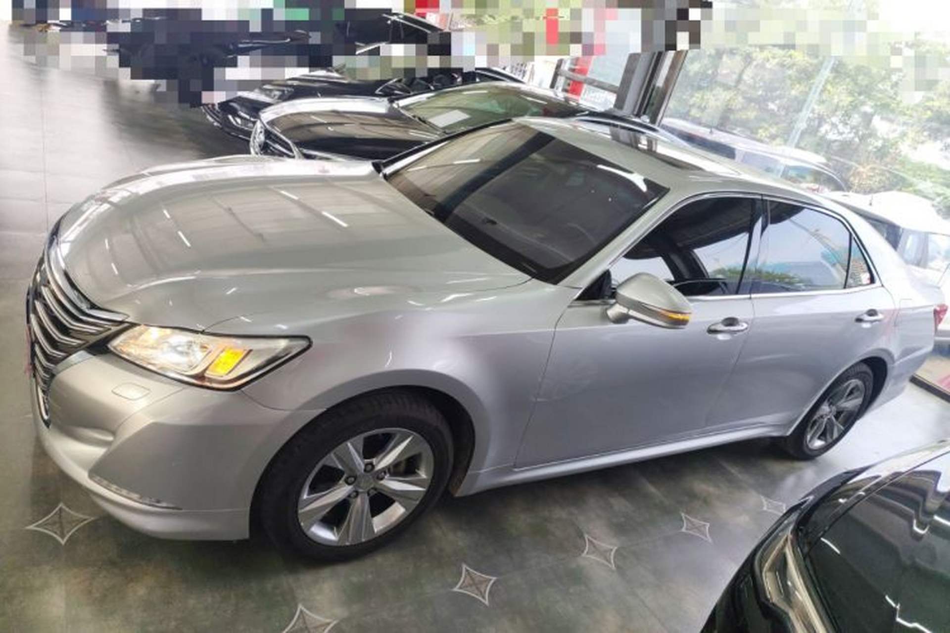 Used Toyota Crown 2015 2.0T Fashion Edition Left Side