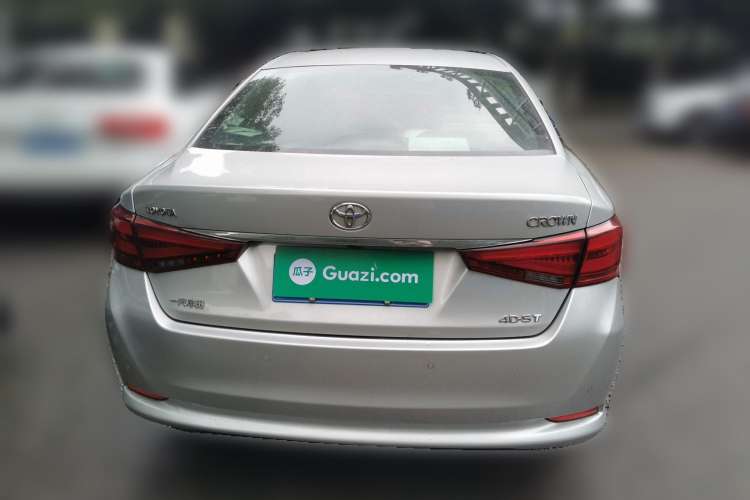 Used Toyota Crown 2015 2.0T Fashion Edition Rear