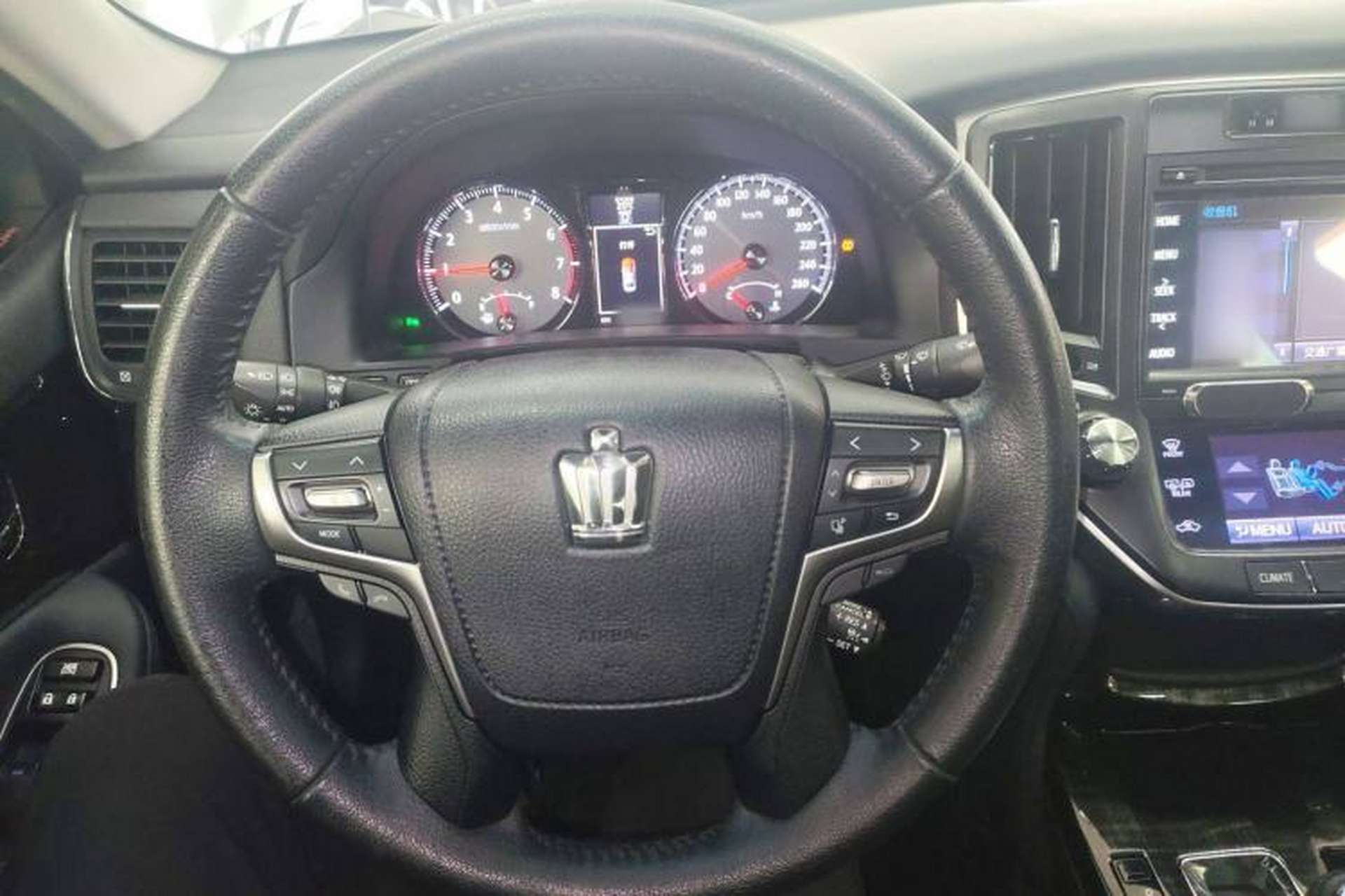 Used Toyota Crown 2015 2.0T Fashion Edition Steering Wheel