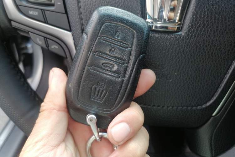 Used Toyota Crown 2015 2.5L Smart Edition Vehicle Key