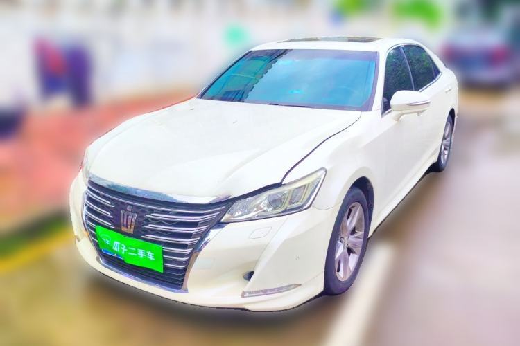 Used Toyota Crown 2015 2.0T Fashion Edition Guazi used car, China used car export, Used car for sale, Used  cars, Cheapest cars for sale