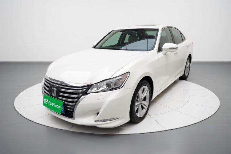 Ojetý Toyota Crown 2015 2.0T Fashion Edition Guazi used car, China used car export, Used car for sale, Used cars, Cheapest cars for sale