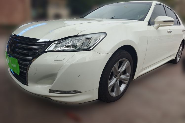 Used Toyota Crown 2015 2.0T Fashion Edition Guazi used car, China used car export, Used car for sale, Used  cars, Cheapest cars for sale