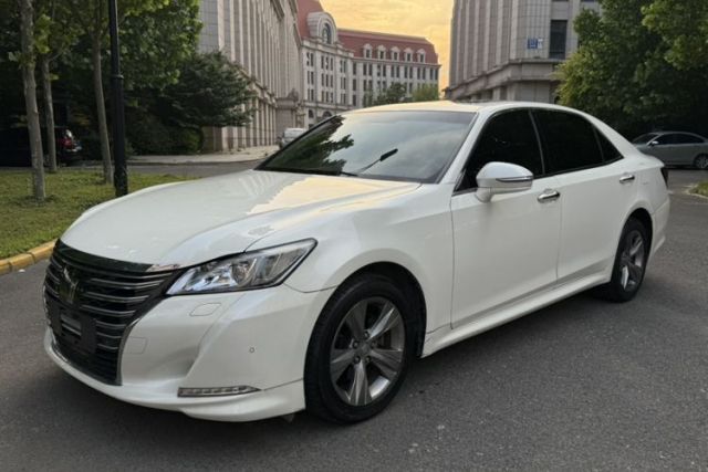 Used Toyota Crown 2015 2.0T Fashion Edition