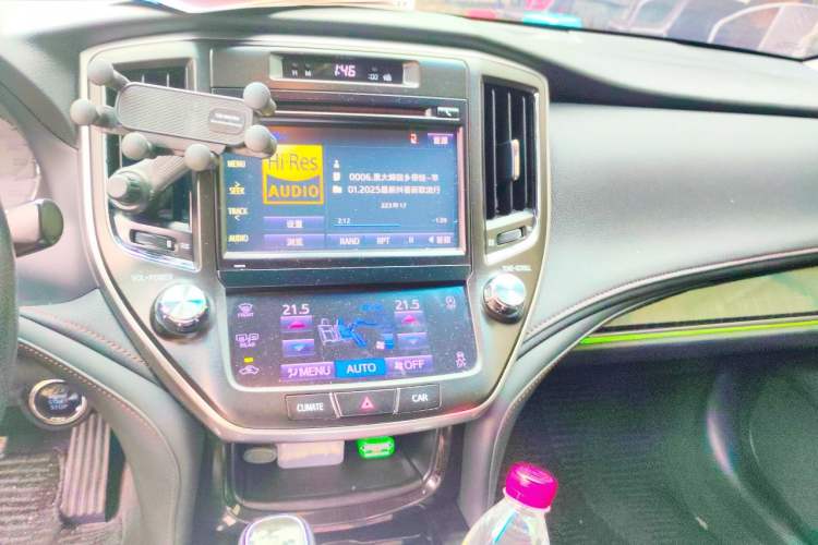 Used Toyota Crown 2015 2.0T Fashion Edition Audio And AC Panel
