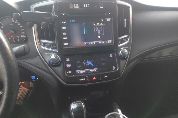 Used Toyota Crown 2015 2.0T Fashion Edition Audio And AC Panel