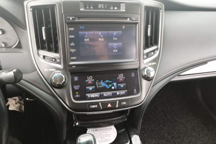 Used Toyota Crown 2015 2.0T Fashion Edition Audio And AC Panel